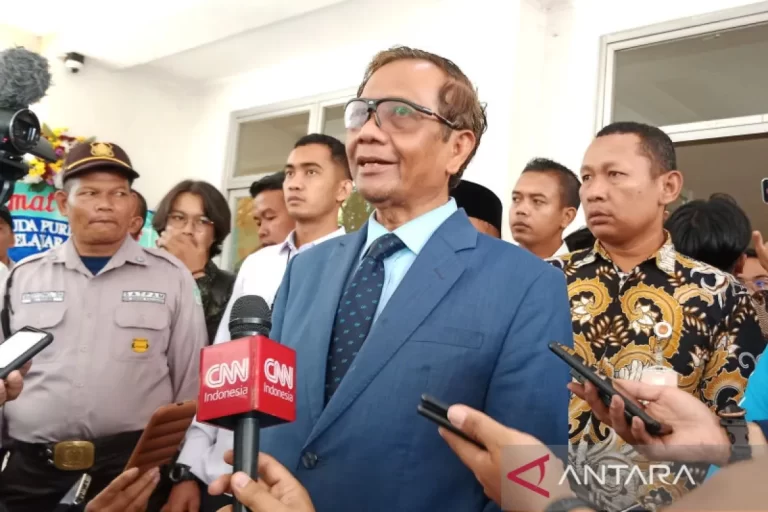 Mahfud MD berikan nama-nama pelaku perdagangan orang ke Bareskrim Polri